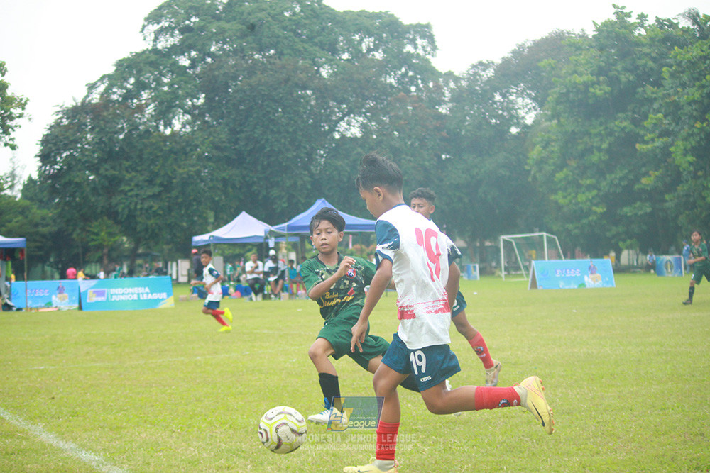 ijl u12 130725 wiradhika soccer vs binna banua fc blue