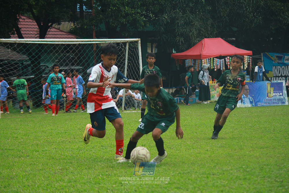 ijl u12 130725 wiradhika soccer vs binna banua fc blue