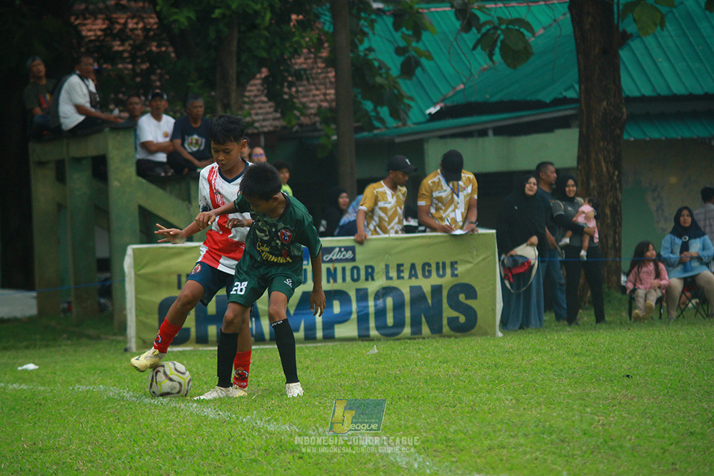 ijl u12 130725 wiradhika soccer vs binna banua fc blue