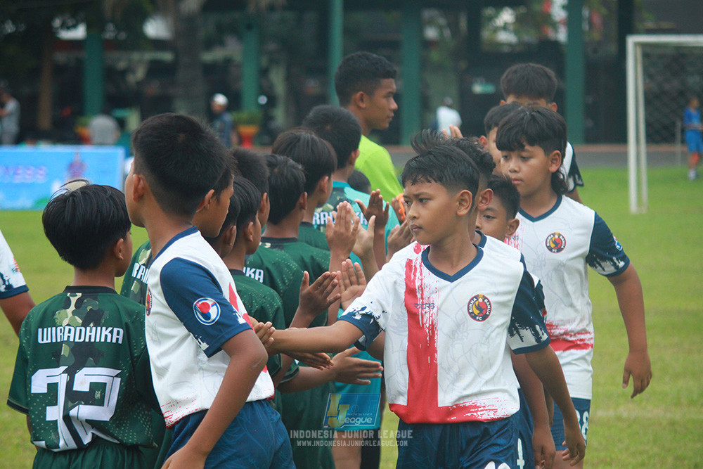 ijl u12 130725 wiradhika soccer vs binna banua fc blue