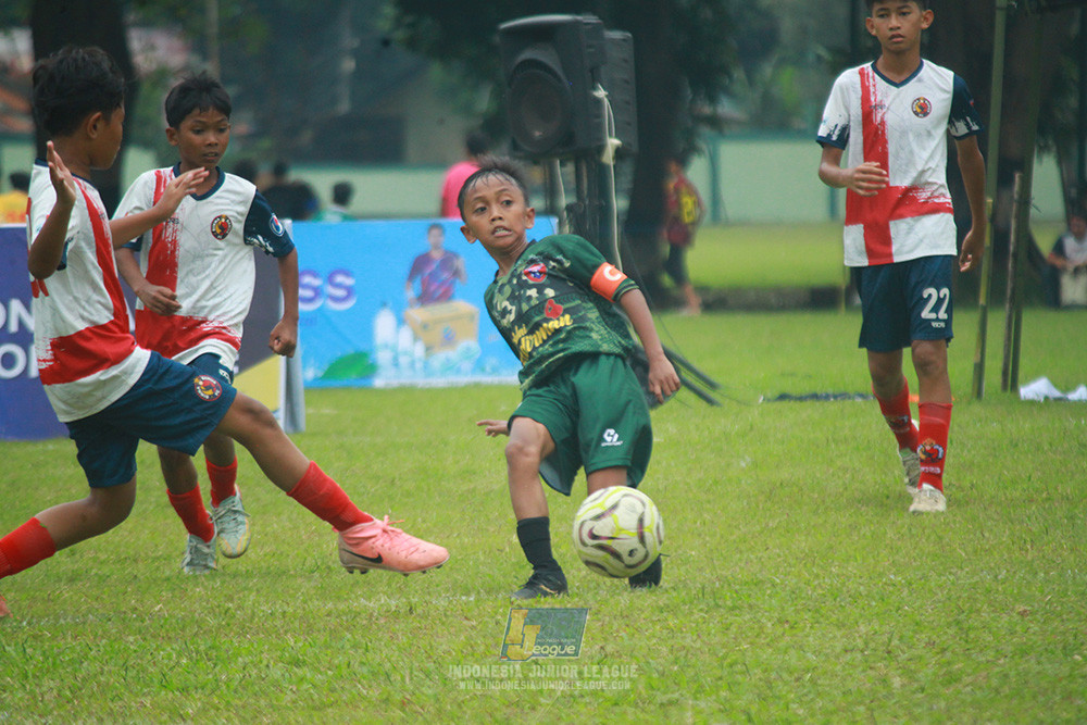 ijl u12 130725 wiradhika soccer vs binna banua fc blue