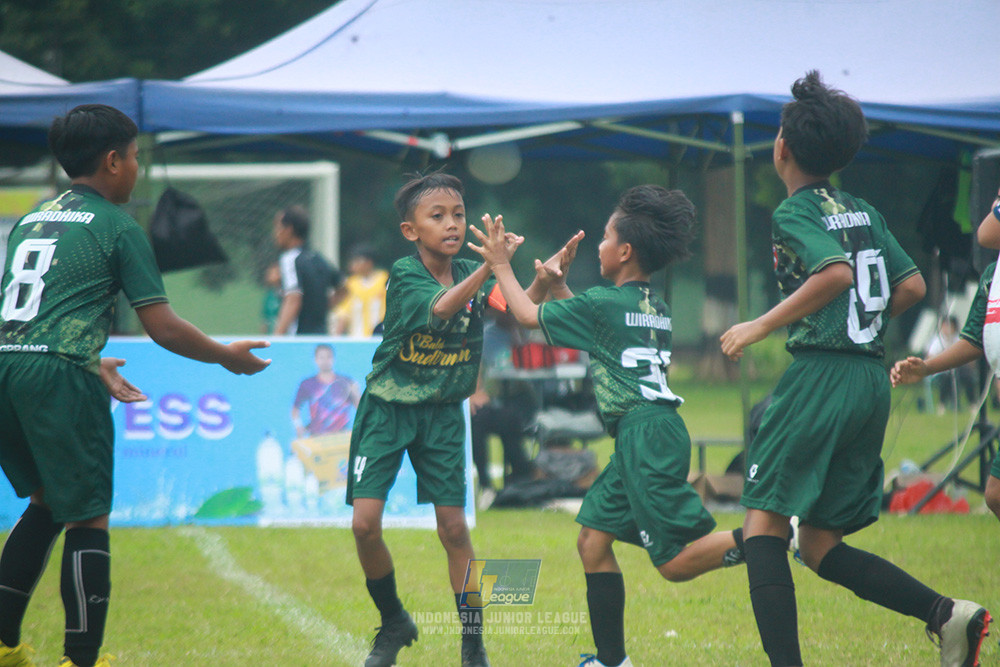 ijl u12 130725 wiradhika soccer vs binna banua fc blue
