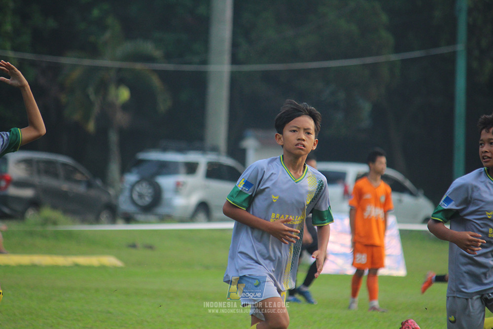 ijl u12 140925 brazillian soccer lfa vs jips soccer