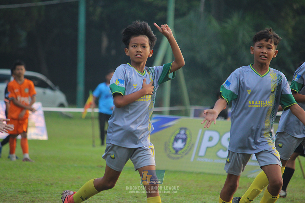 ijl u12 140925 brazillian soccer lfa vs jips soccer