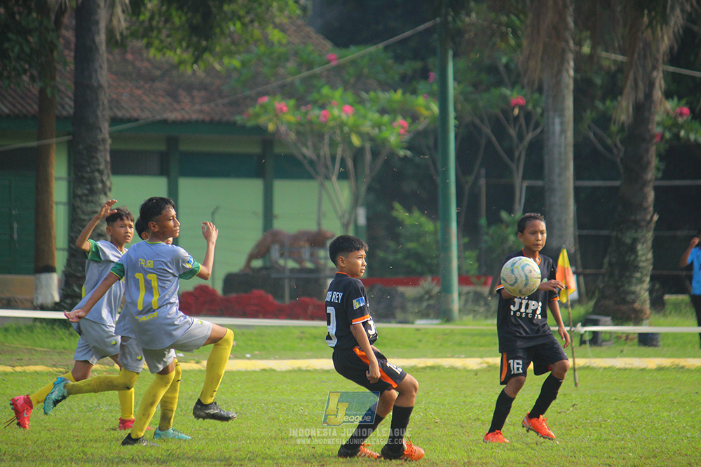 ijl u12 140925 brazillian soccer lfa vs jips soccer