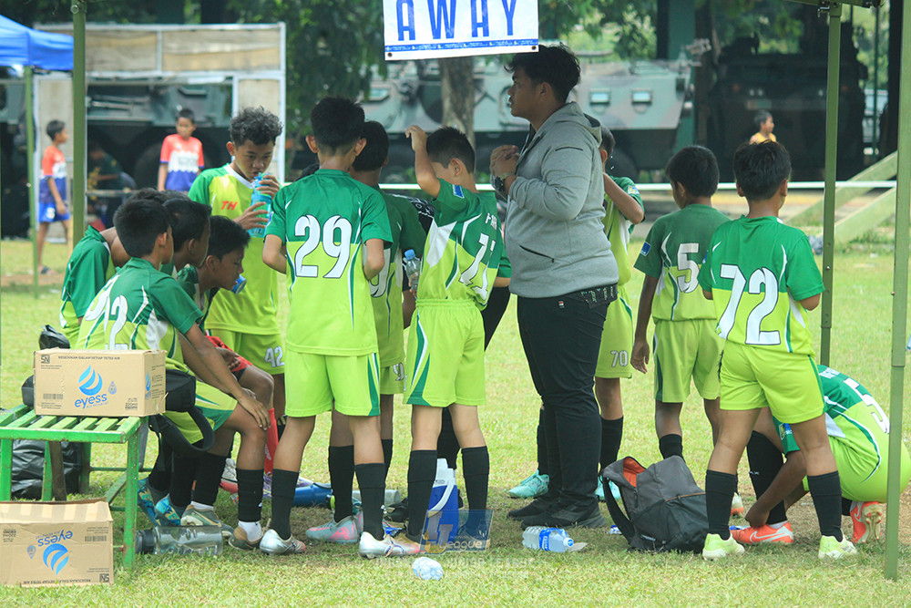 ijl u12 140925 brazllian scocer school depok vs toyo haryono