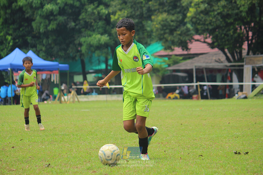 ijl u12 140925 brazllian scocer school depok vs toyo haryono