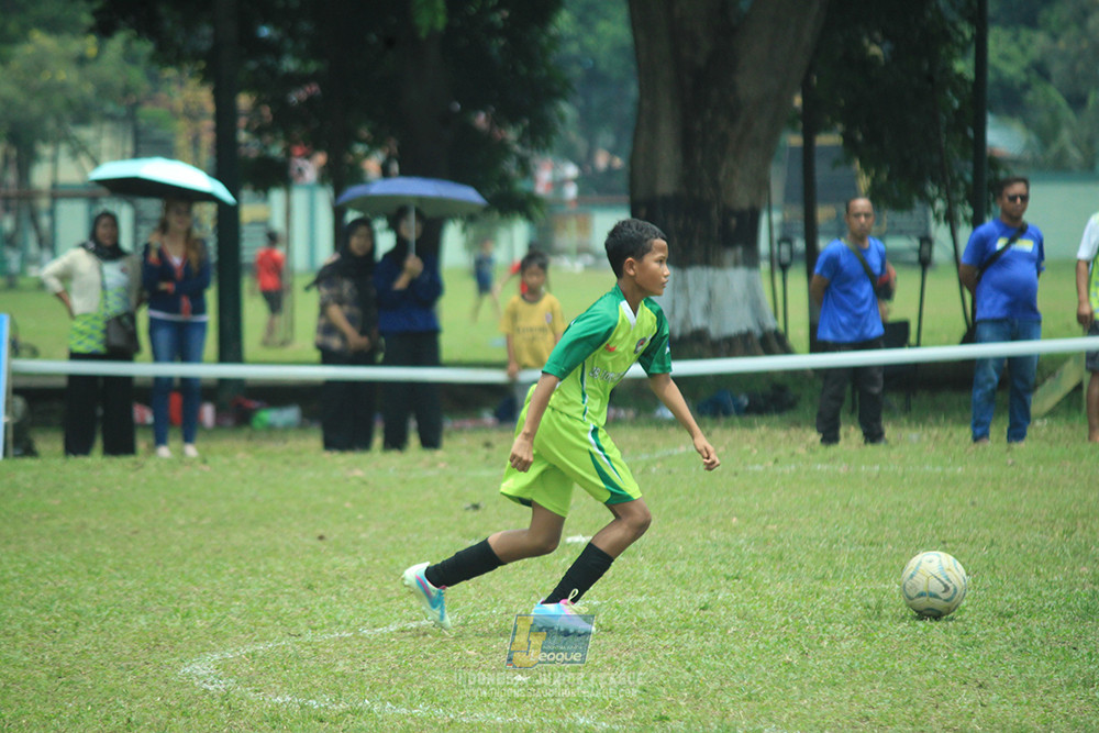 ijl u12 140925 brazllian scocer school depok vs toyo haryono