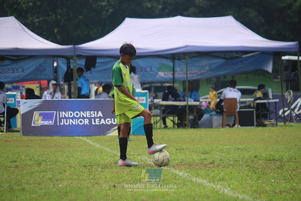 ijl u12 140925 brazllian scocer school depok vs toyo haryono