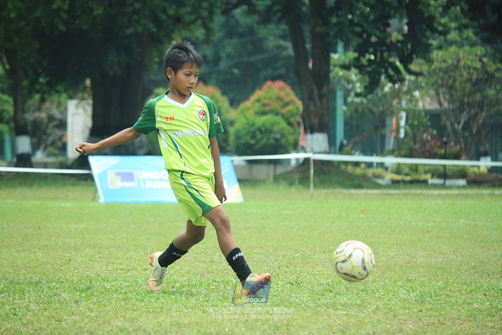 ijl u12 140925 brazllian scocer school depok vs toyo haryono