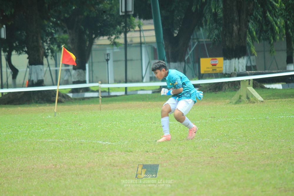 ijl u12 140925 brazllian scocer school depok vs toyo haryono