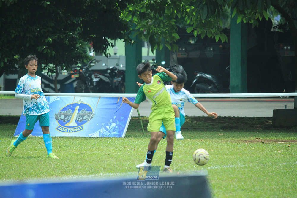 ijl u12 140925 brazllian scocer school depok vs toyo haryono