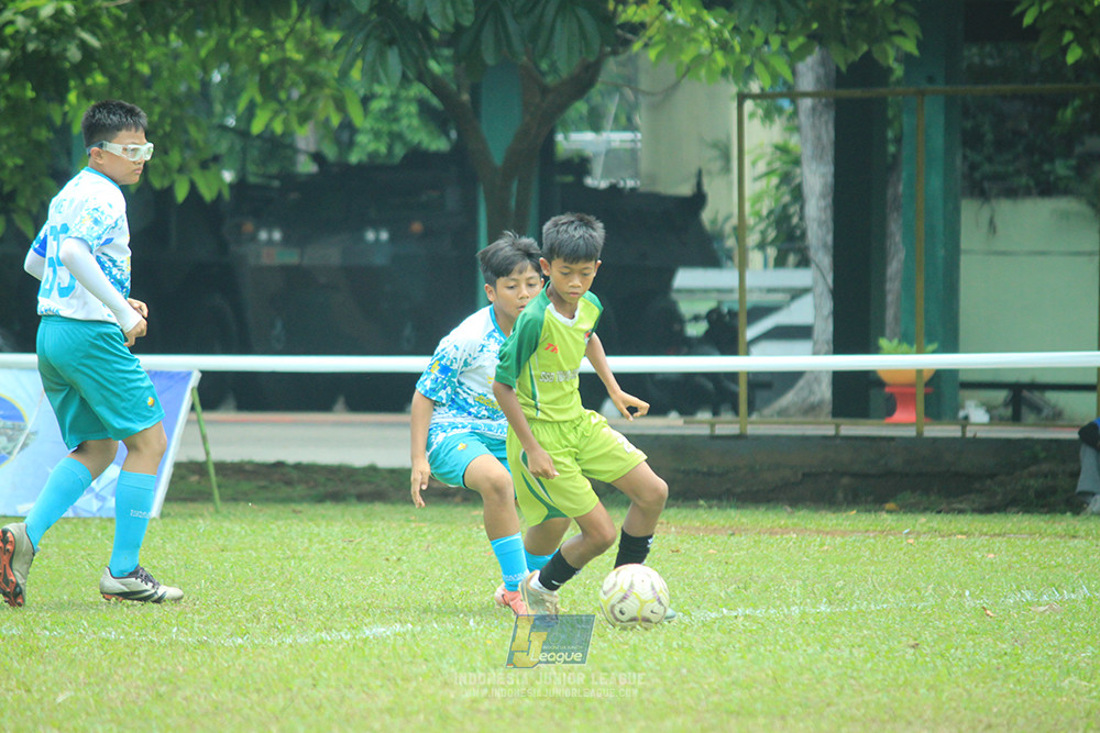 ijl u12 140925 brazllian scocer school depok vs toyo haryono