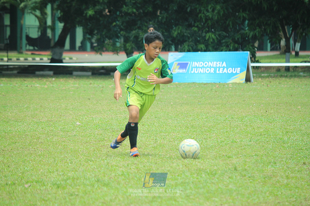 ijl u12 140925 brazllian scocer school depok vs toyo haryono