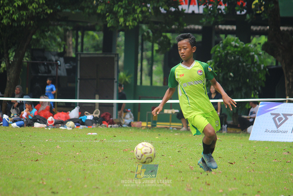 ijl u12 140925 brazllian scocer school depok vs toyo haryono