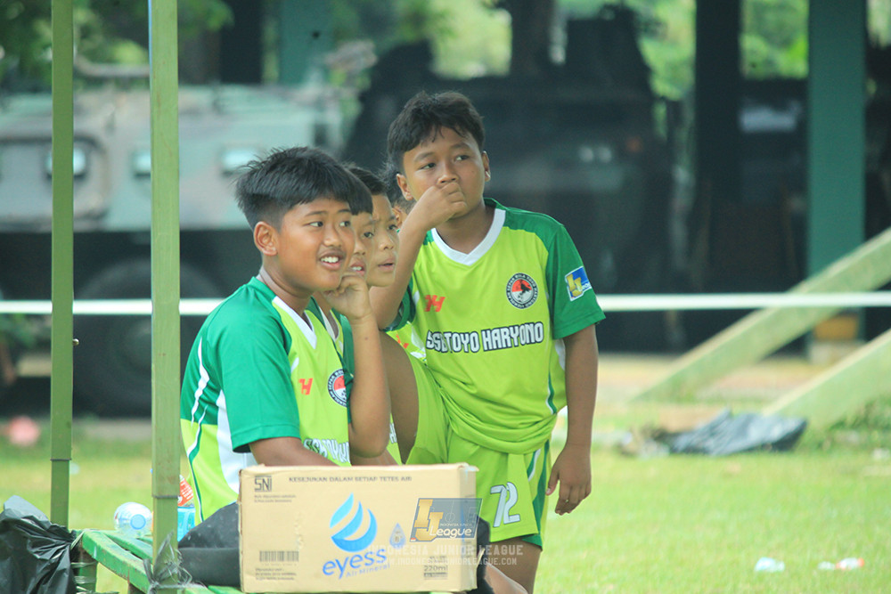 ijl u12 140925 brazllian scocer school depok vs toyo haryono