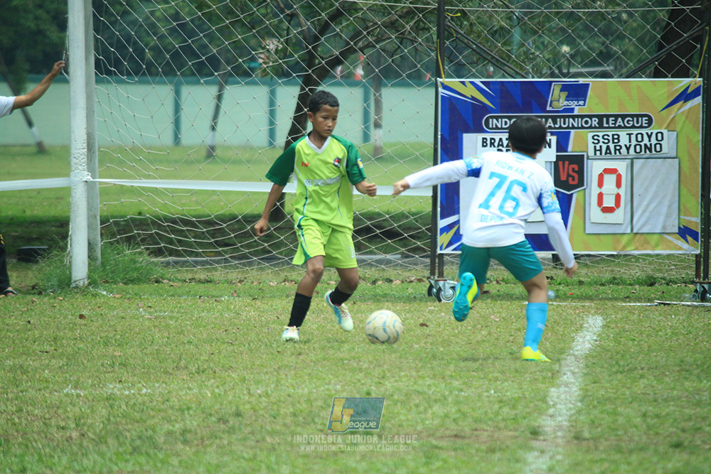 ijl u12 140925 brazllian scocer school depok vs toyo haryono