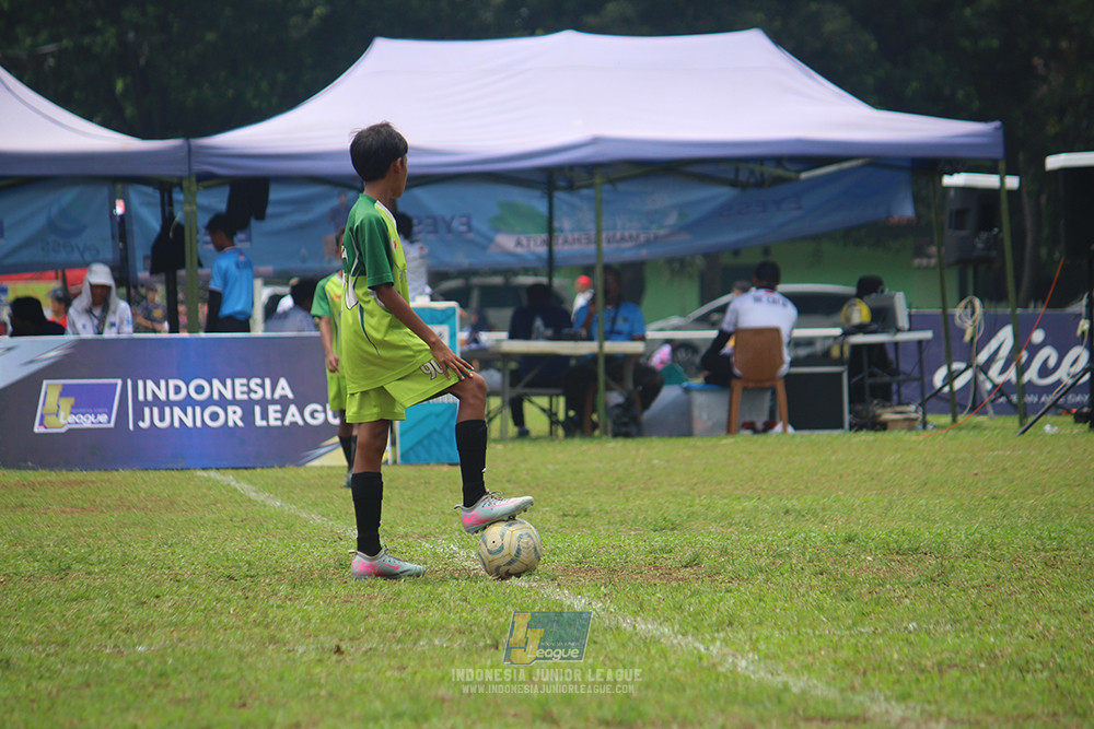 ijl u12 140925 brazllian scocer school depok vs toyo haryono