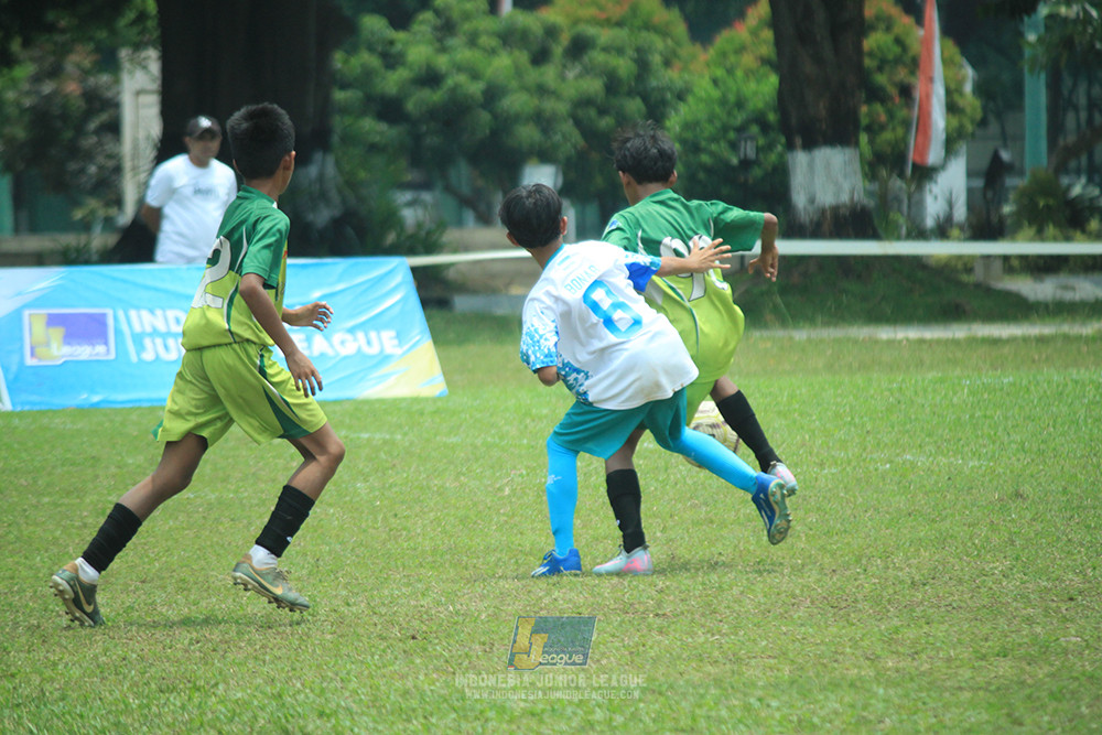 ijl u12 140925 brazllian scocer school depok vs toyo haryono