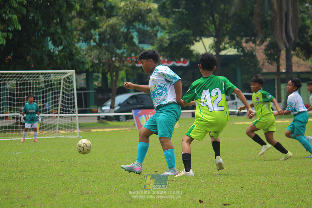 ijl u12 140925 brazllian scocer school depok vs toyo haryono