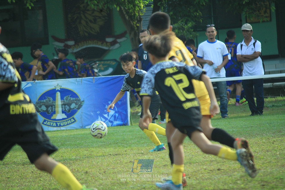 ijl u12 140925 el zeds fc vs brazillian soccer school bintaro