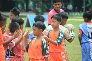 [IJL-U12 140925] ENDANG WITARSA FC VS RAJAWALI NUSANTARA