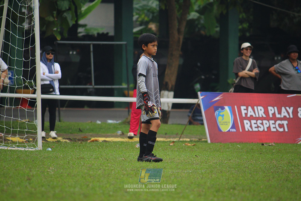 ijl u12 140925 indonesia muda utara vs brazillian soccer school serpong