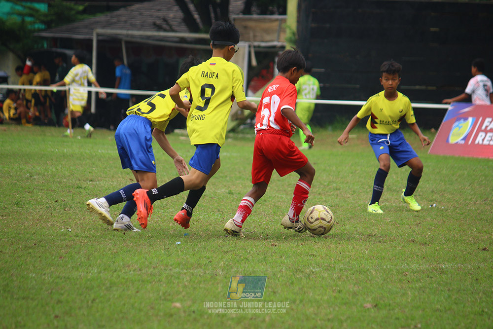 ijl u12 140925 indonesia muda utara vs brazillian soccer school serpong
