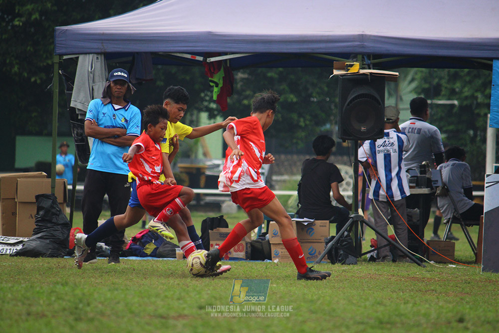ijl u12 140925 indonesia muda utara vs brazillian soccer school serpong