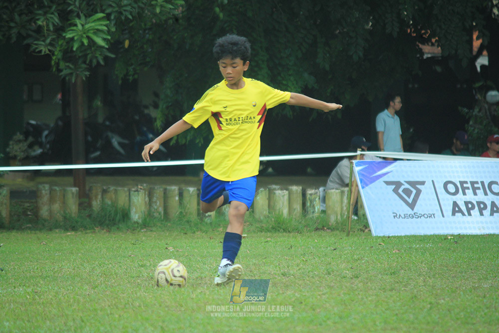 ijl u12 140925 indonesia muda utara vs brazillian soccer school serpong