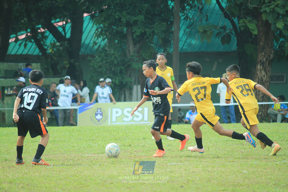 ijl u12 140925 jips soccer vs el zeds fc