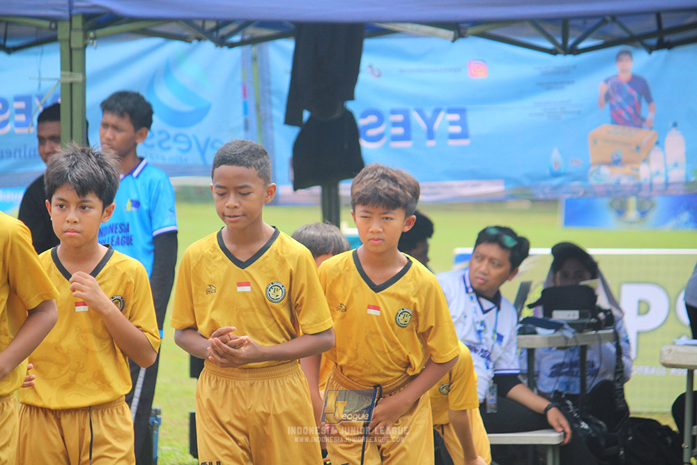 ijl u12 140925 johnson sports academy vs shin taeyong academy