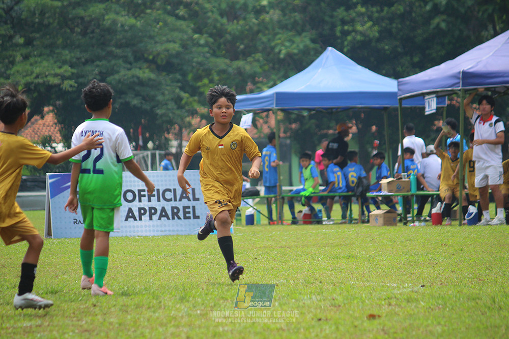 ijl u12 140925 johnson sports academy vs shin taeyong academy