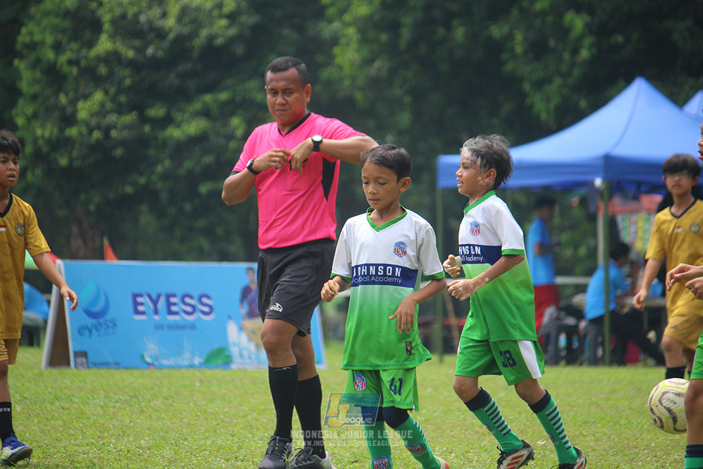 ijl u12 140925 johnson sports academy vs shin taeyong academy