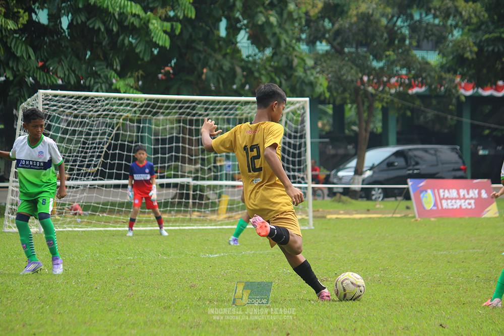 ijl u12 140925 johnson sports academy vs shin taeyong academy