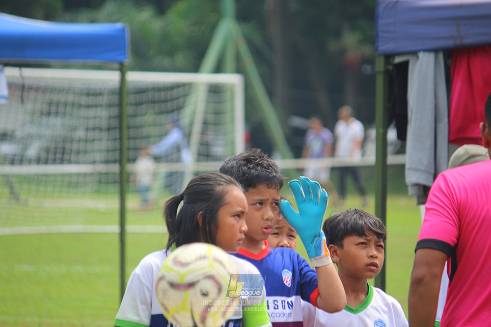 ijl u12 140925 johnson sports academy vs shin taeyong academy