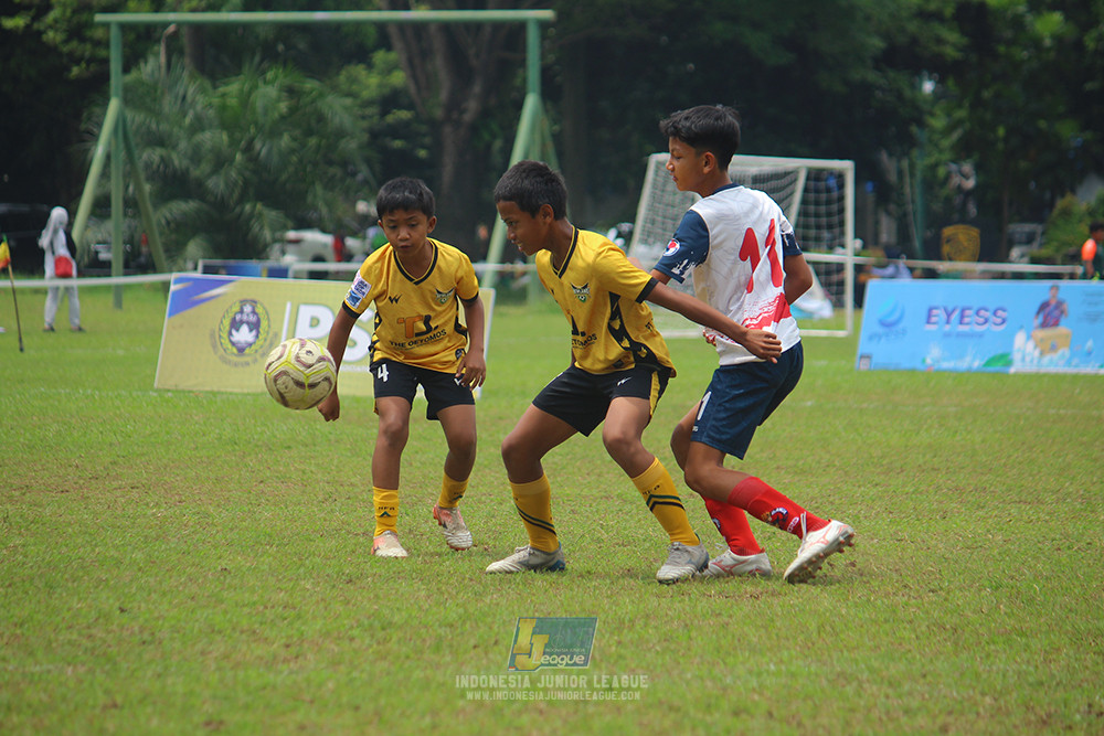 ijl u12 140925 newland fa vs binna banua fc blue