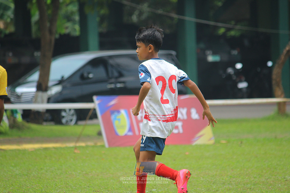 ijl u12 140925 newland fa vs binna banua fc blue