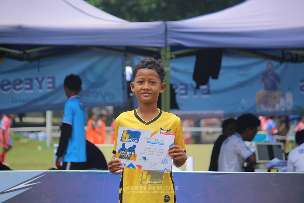 ijl u12 140925 newland fa vs binna banua fc blue