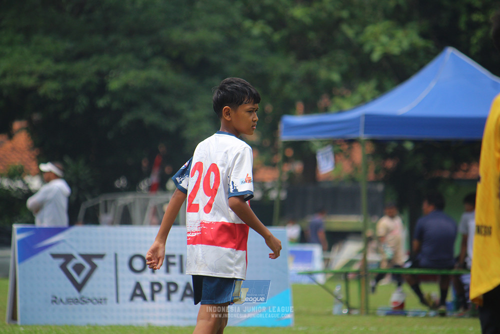 ijl u12 140925 newland fa vs binna banua fc blue