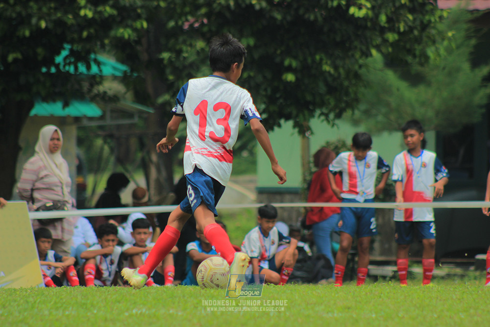 ijl u12 140925 nusantara 2004 vs binna banua fc red