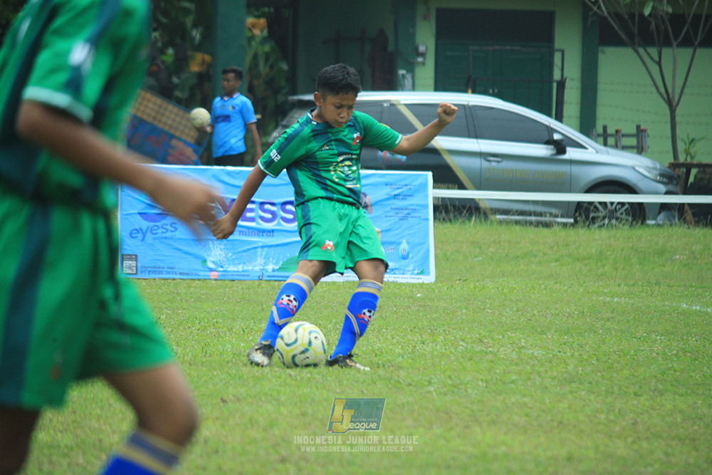 ijl u12 140925 nusantara 2004 vs binna banua fc red