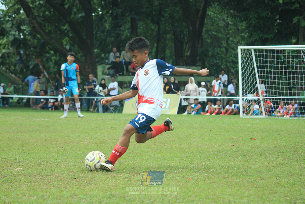 ijl u12 140925 nusantara 2004 vs binna banua fc red