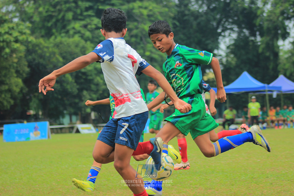 ijl u12 140925 nusantara 2004 vs binna banua fc red