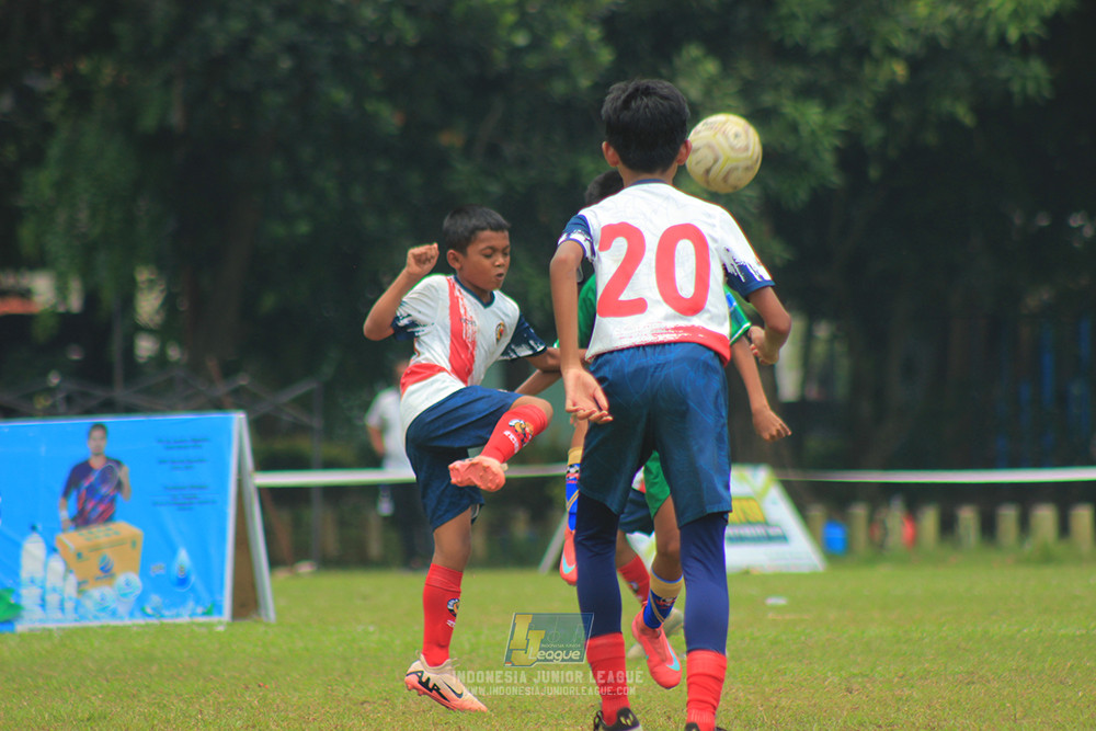 ijl u12 140925 nusantara 2004 vs binna banua fc red