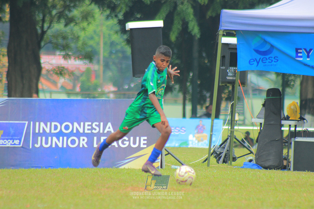 ijl u12 140925 nusantara 2004 vs binna banua fc red