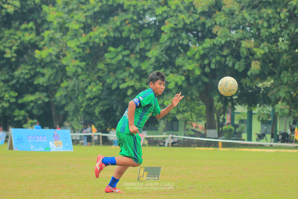 ijl u12 140925 nusantara 2004 vs binna banua fc red