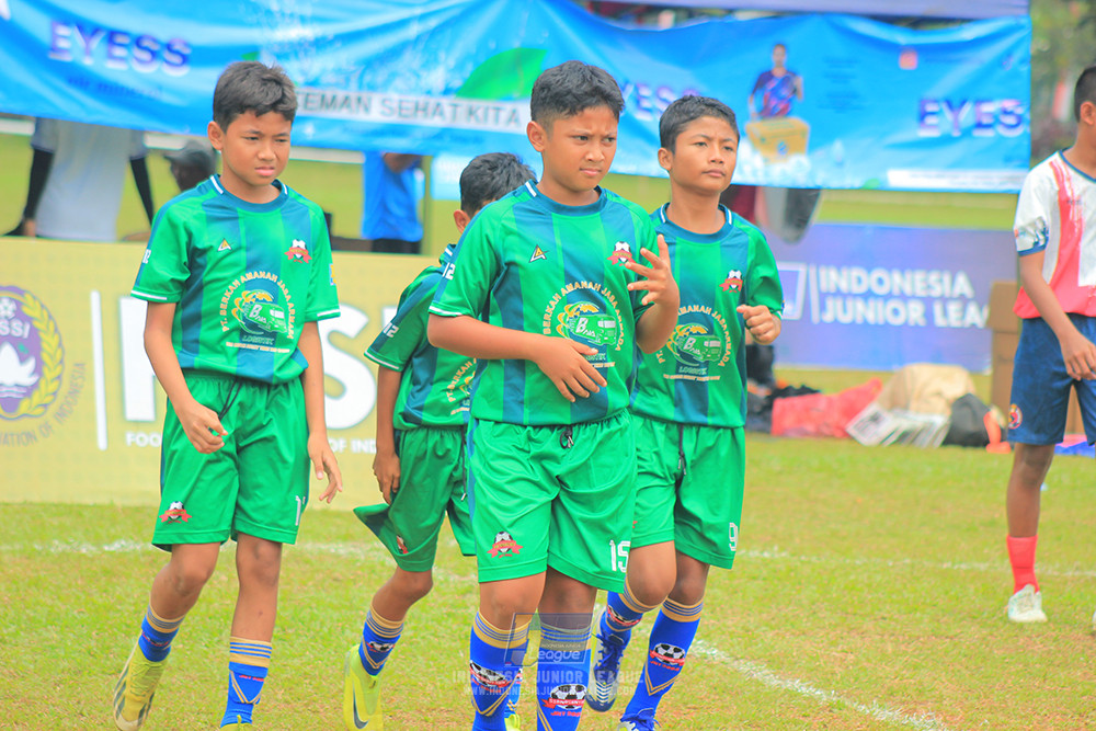 ijl u12 140925 nusantara 2004 vs binna banua fc red