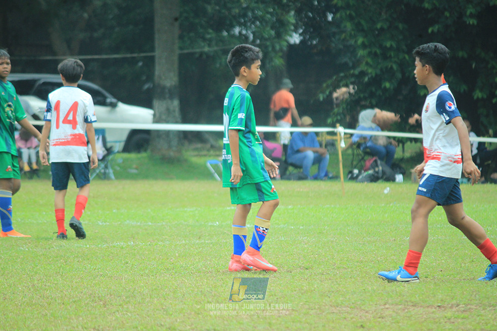 ijl u12 140925 nusantara 2004 vs binna banua fc red