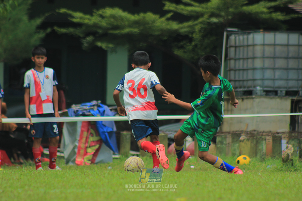ijl u12 140925 nusantara 2004 vs binna banua fc red